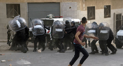 سجن الحسيمة يرحل 14 معتقلا على ذمة الحراك إلى تاونات وفاس