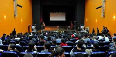 الحسيمة تحتضن الدورة الثالثة للمهرجان الوطني للمسرح من 15 الى 19 دجنبر الجاري