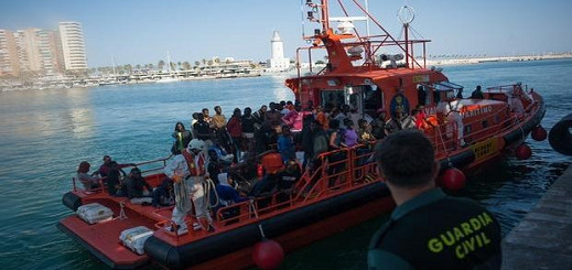 الحكومة الإسبانية تصادق على منح المغرب 30 مليون يورو لدعم جهود محاربة الهجرة السرية