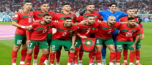 ثلاثة لاعبين مغاربة يتنافسون على الكرة الذهبية لأفضل لاعب في إفريقيا