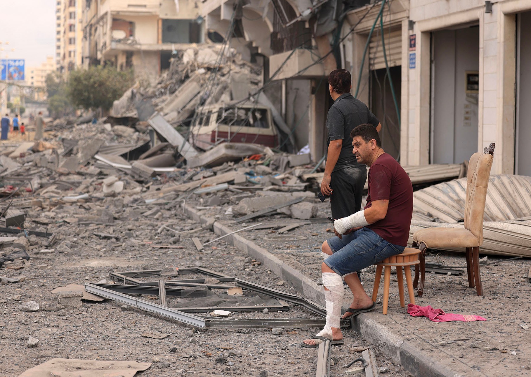 حرب غزة.. مطالب برلمانية بإجلاء المغاربة العالقين تحت القصف الإسرائيلي