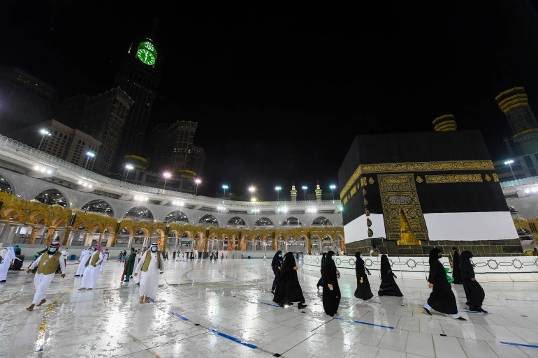 السعودية تمنع الولوج إلى مكة المكرمة اعتبارا من اليوم