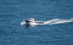 البحرية الملكية تنقذ أربعة أروبيين واجه زورقهم صعوبات في عرض البحر